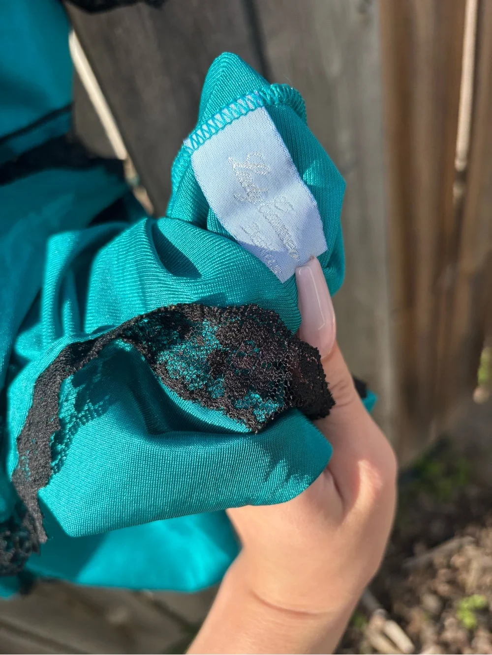 Vintage Women’s Lady Cameo Teal Satin & Black Lace Playsuit - Picture 6 of 6